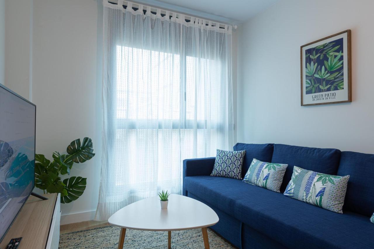Eli Canteras-parking-airco By Canariasgetaway Las Palmas de Gran Canaria